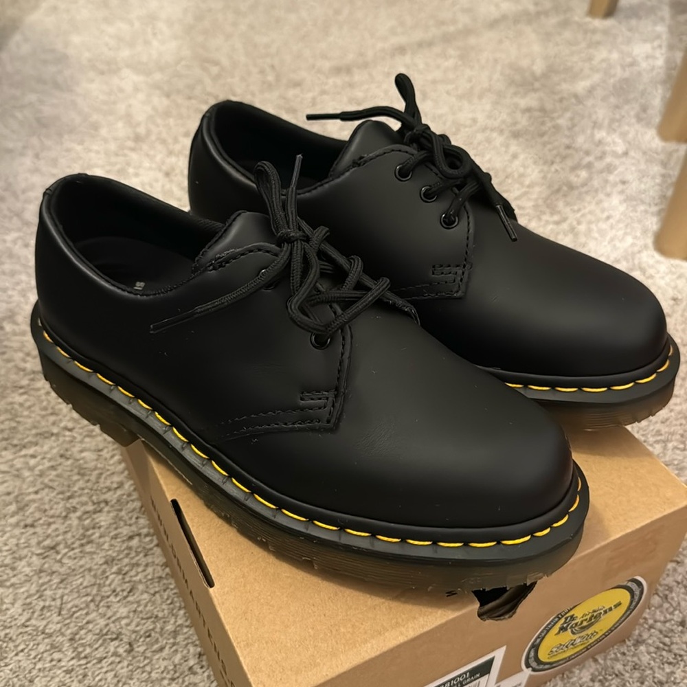 Doc Martens Oxford Shoes